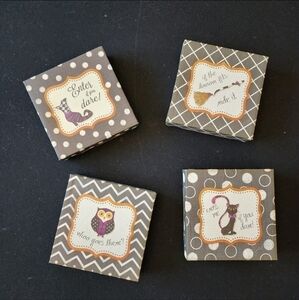 𝅺KIRKLAND'S canvas Halloween decor